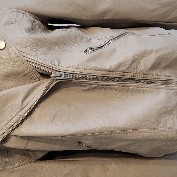 ANTHROPOLOGIE | BLANKNYC | 2X XXL | Life Changer Vegan Leather Zip Moto Jacket - Picture 13 of 17